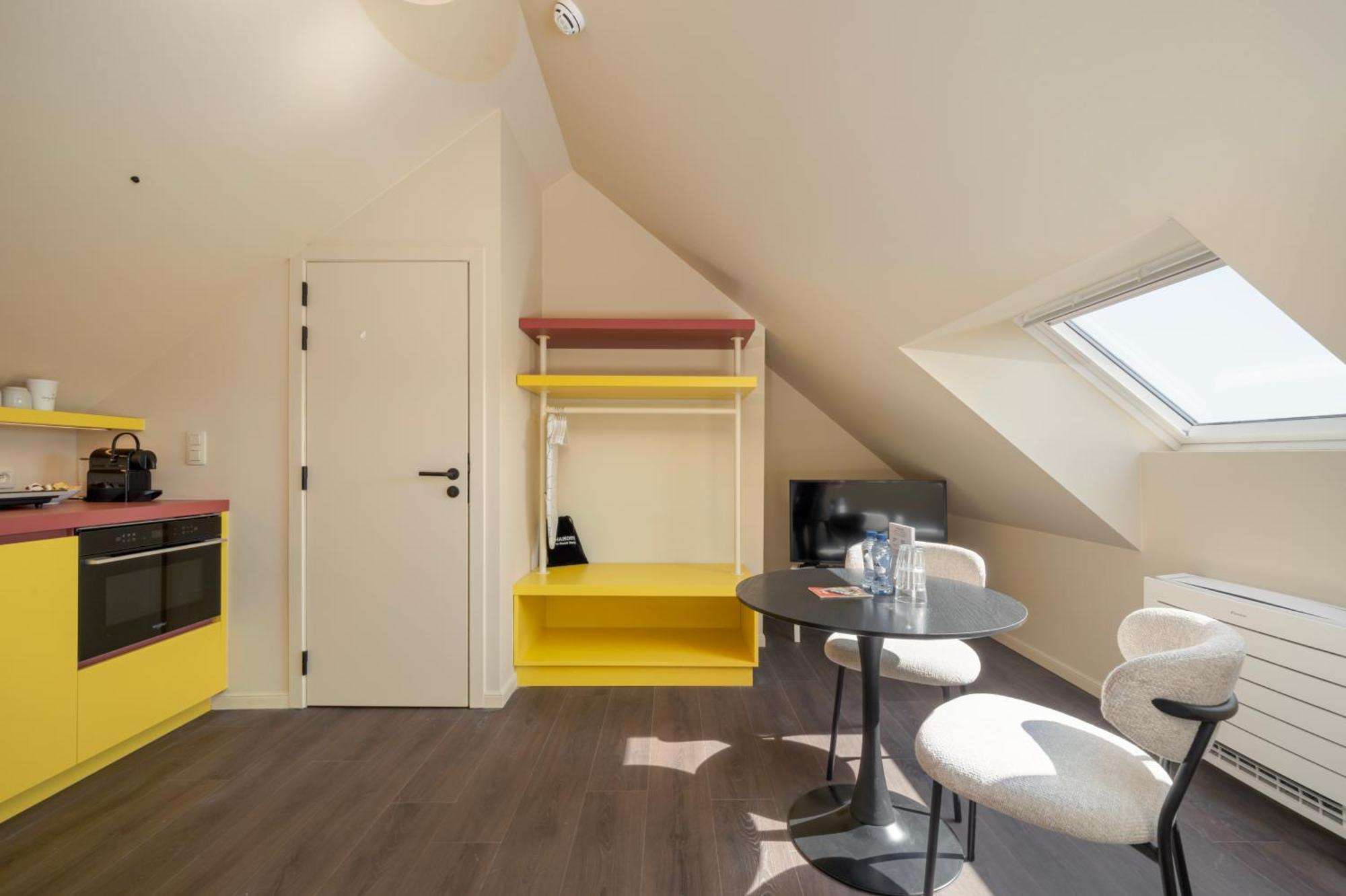 The Queen'S Twelve By Romy&Travis Bruggy Exteriér fotografie